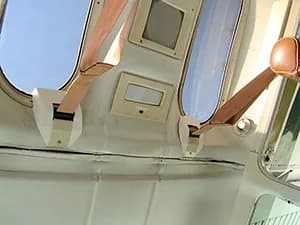 Cessna 182P with Skylights