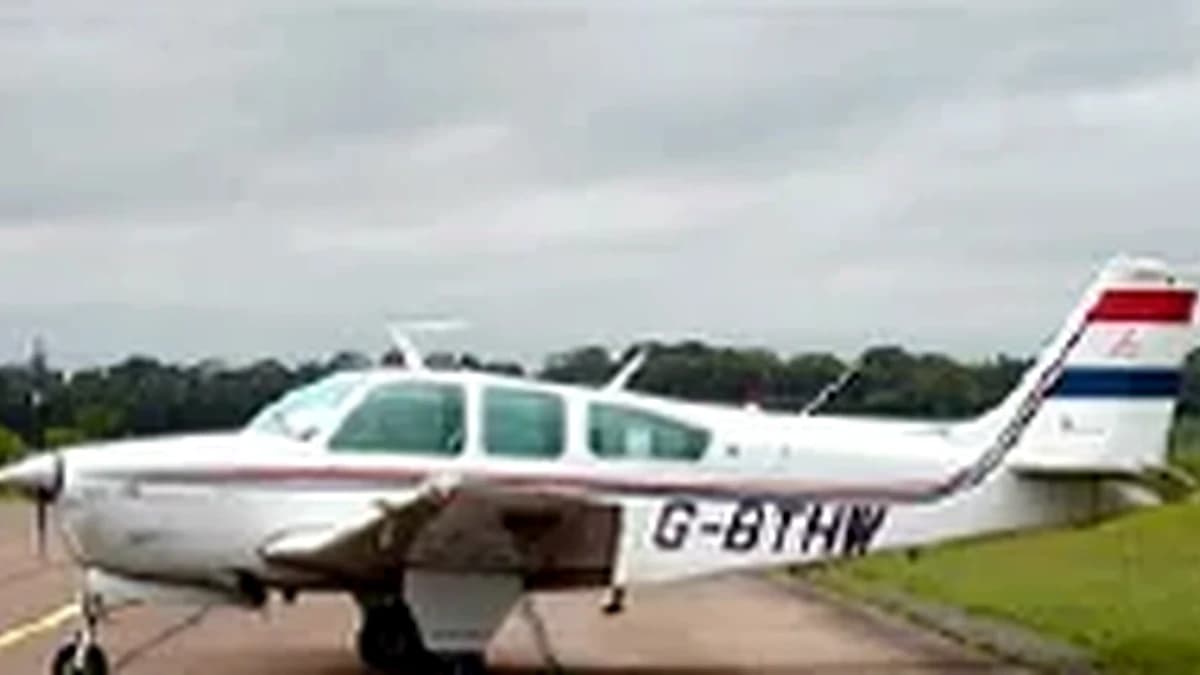 Beechcraft aircraft supported by BAS shoulder harness systems